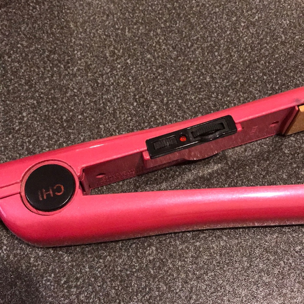 Pink CHI Hair Straightener